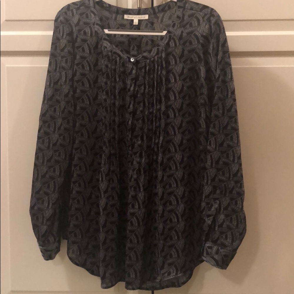 Daniel Rainn long sleeve blouse